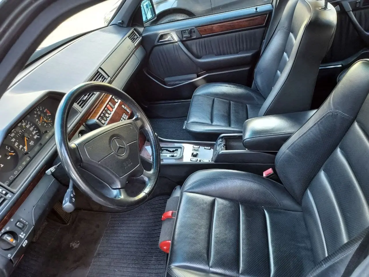 sanificazione interni auto Genova